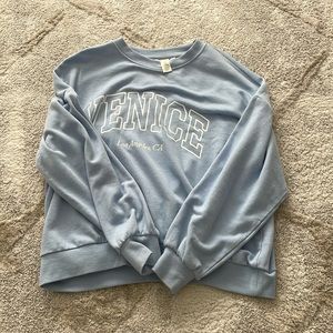 H&M M BABY BLUE CREWNECK